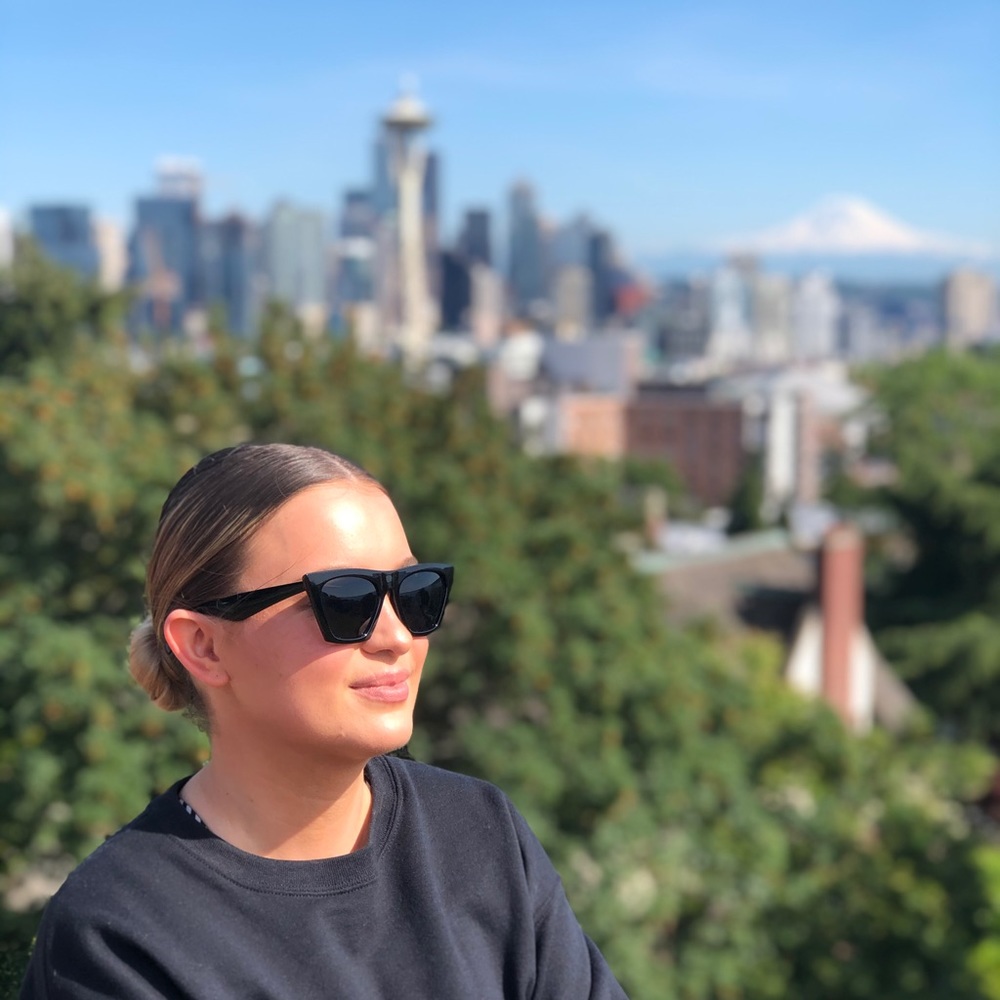 Meet your Posher, Ksenia